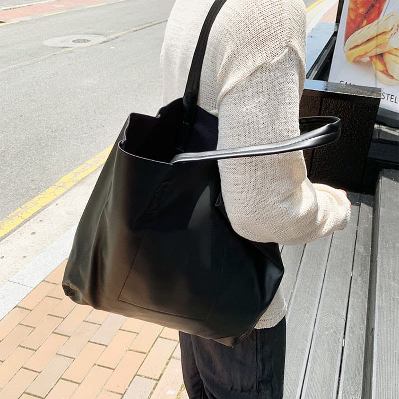 トートバックメンズ 上品な職人仕立てハンドバッグ